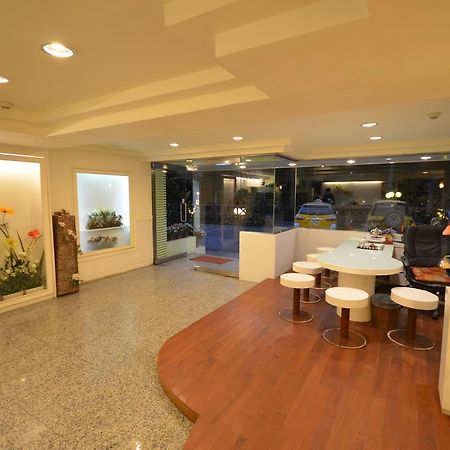 Maria Hotel Csungcseng Kültér fotó