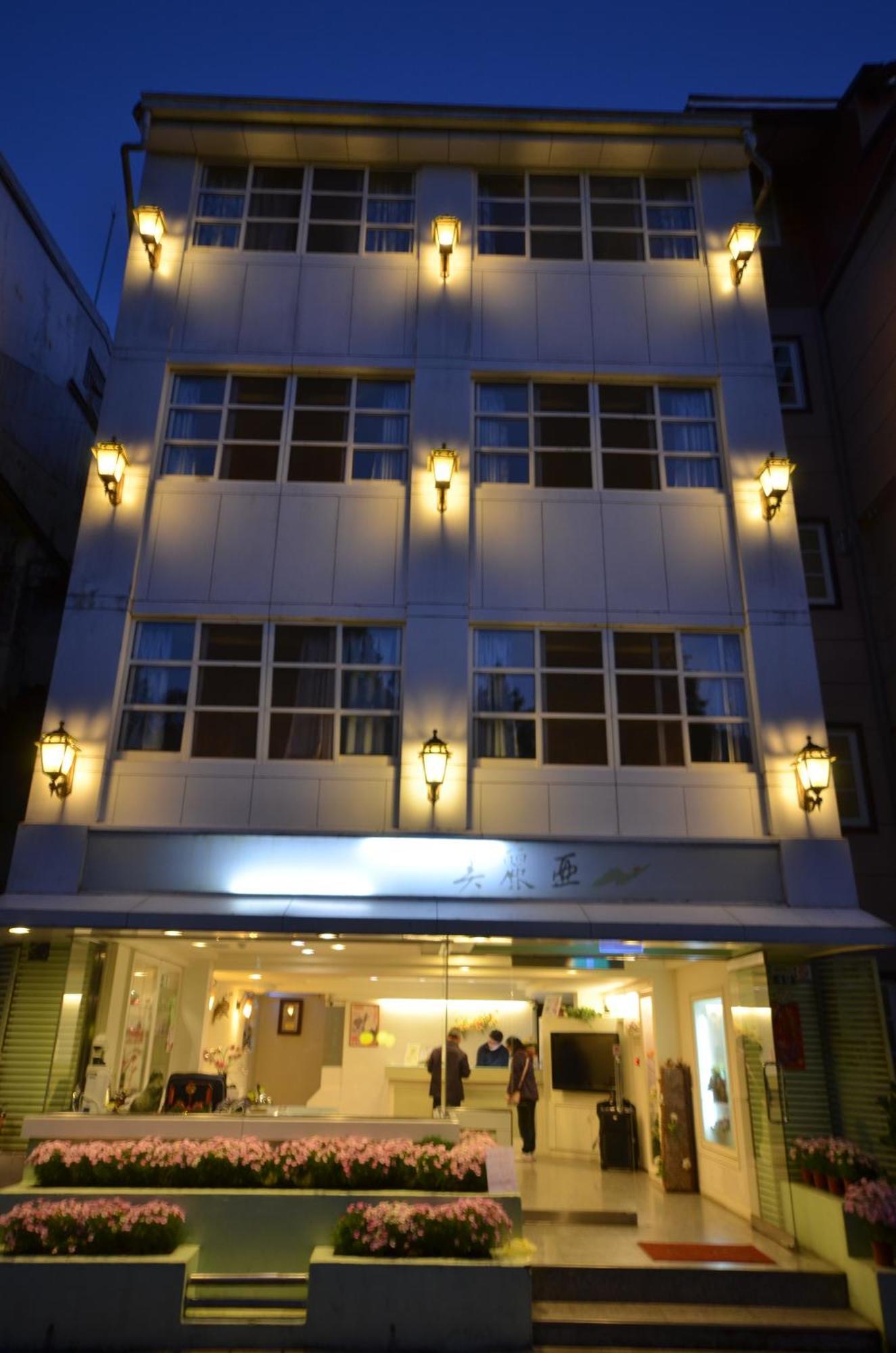 Maria Hotel Csungcseng Kültér fotó